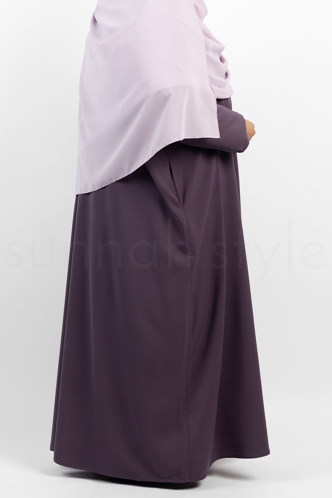 Sunnah Style Essentials Closed Abaya Plus Size Pockets Lilac